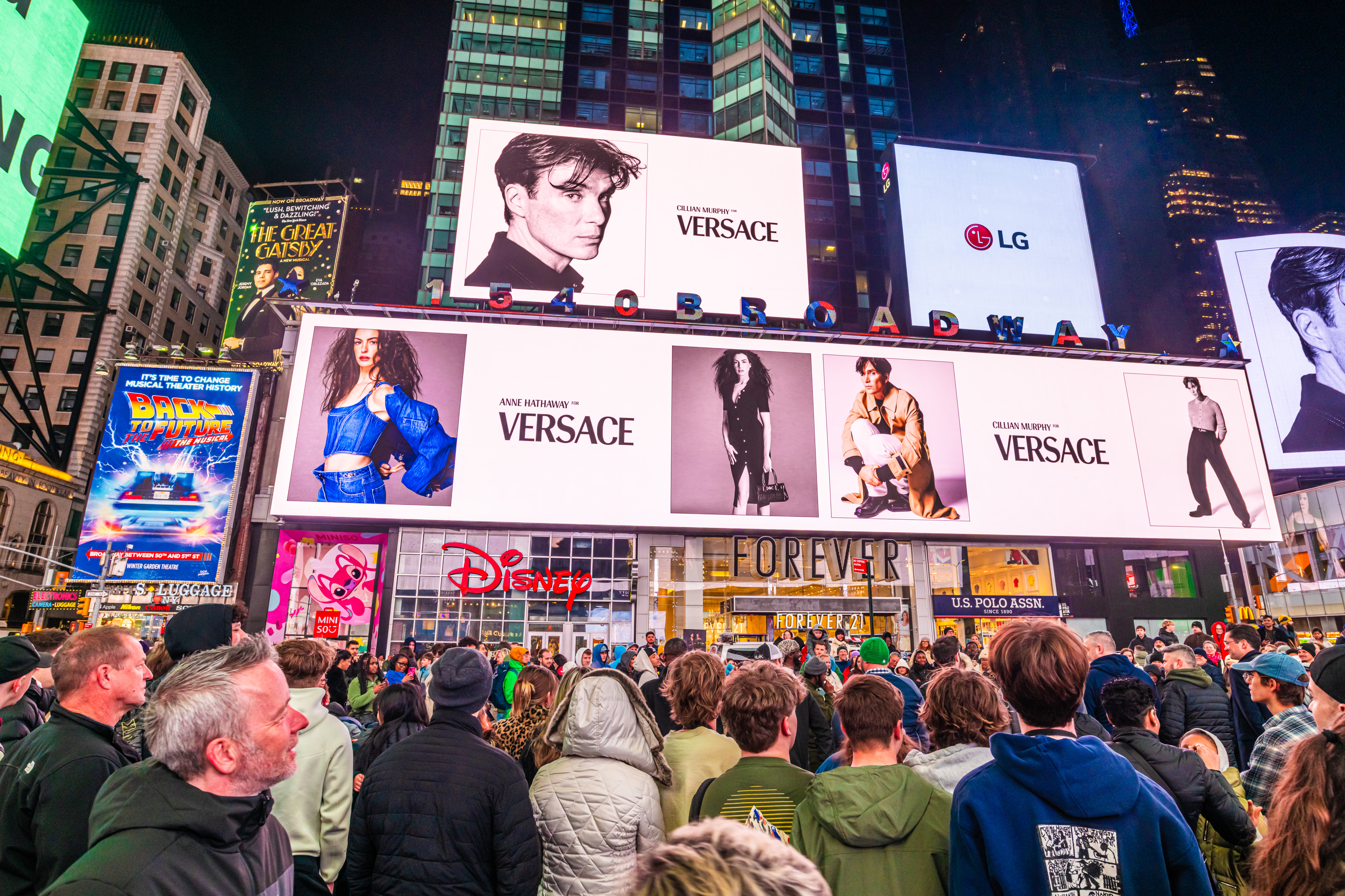 Versace  04 05 24    138 (1)